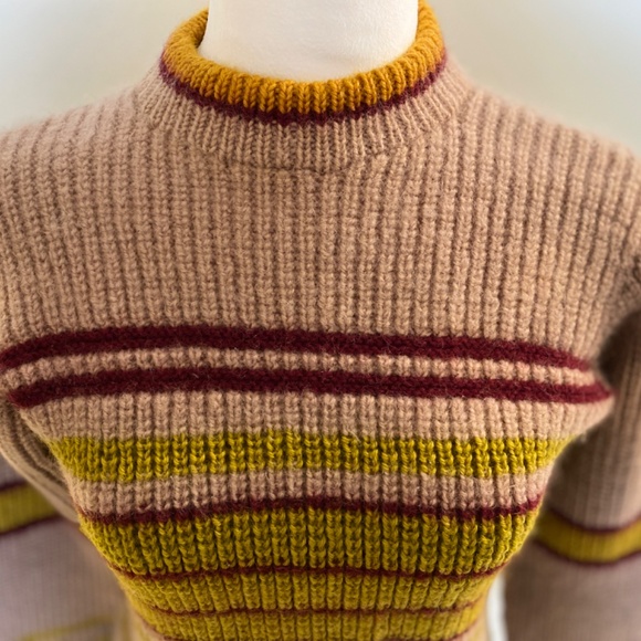 Vintage Hand Knit Pullover Sweater I Women's XS-S | Burgundy & Gold Stripes - Picture 6 of 8
